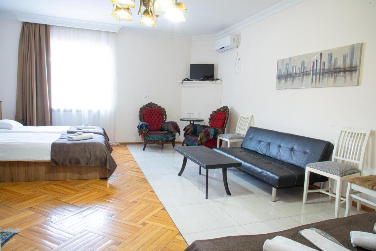 Stay Boutique Tbilissi Extérieur photo